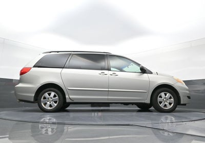 2010 Toyota Sienna CE
