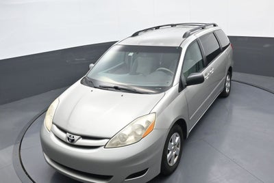 2010 Toyota Sienna CE