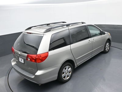 2010 Toyota Sienna CE
