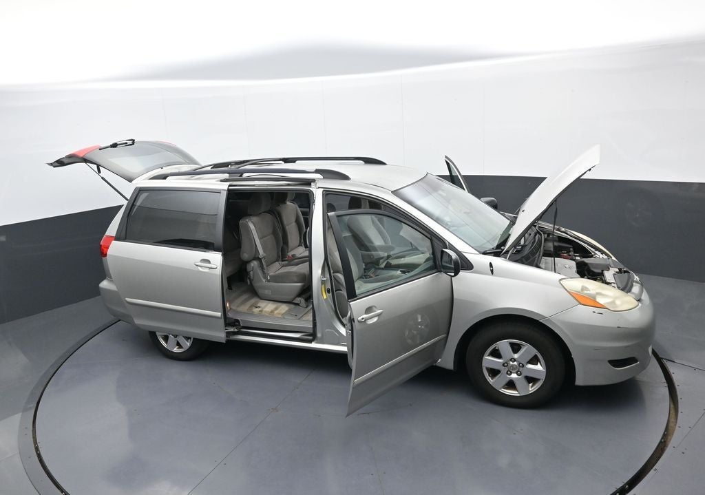 2010 Toyota Sienna CE