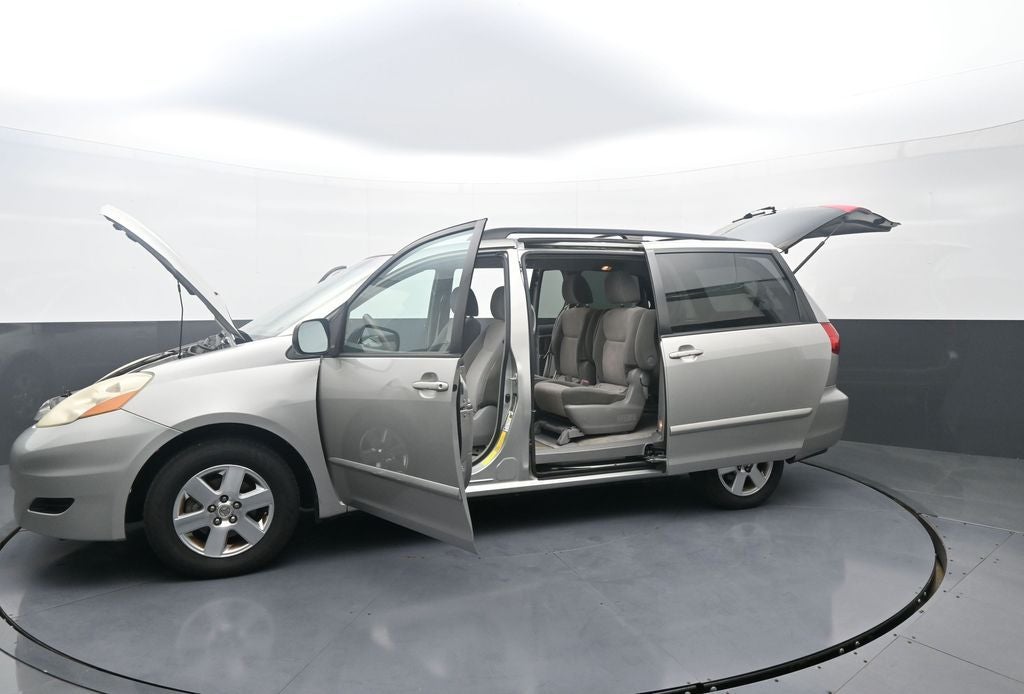 2010 Toyota Sienna CE