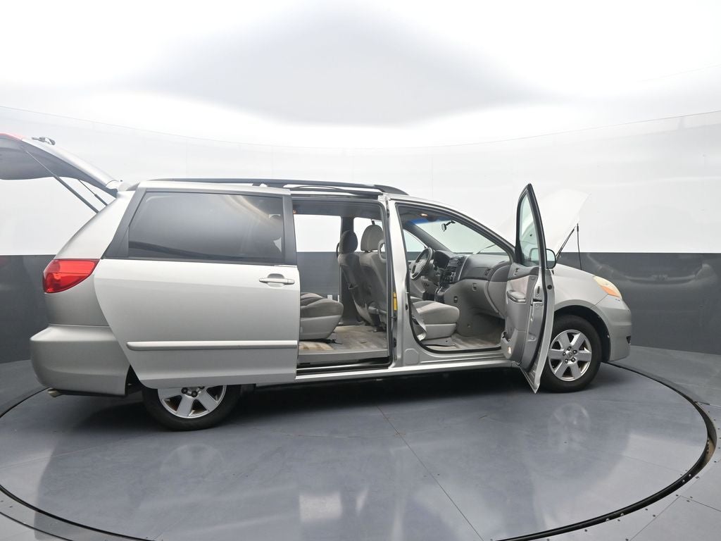 2010 Toyota Sienna CE