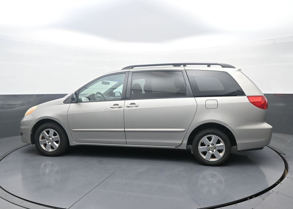 2010 Toyota Sienna CE
