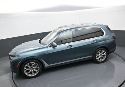 2025 BMW X7 xDrive40i