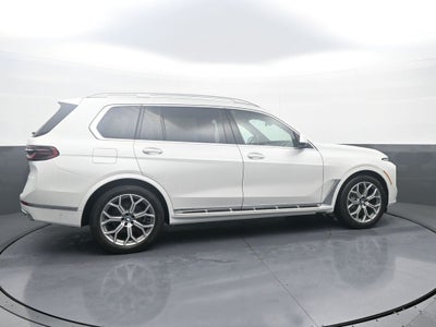 2025 BMW X7 xDrive40i