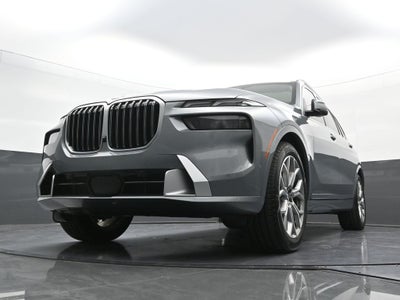 2025 BMW X7 xDrive40i