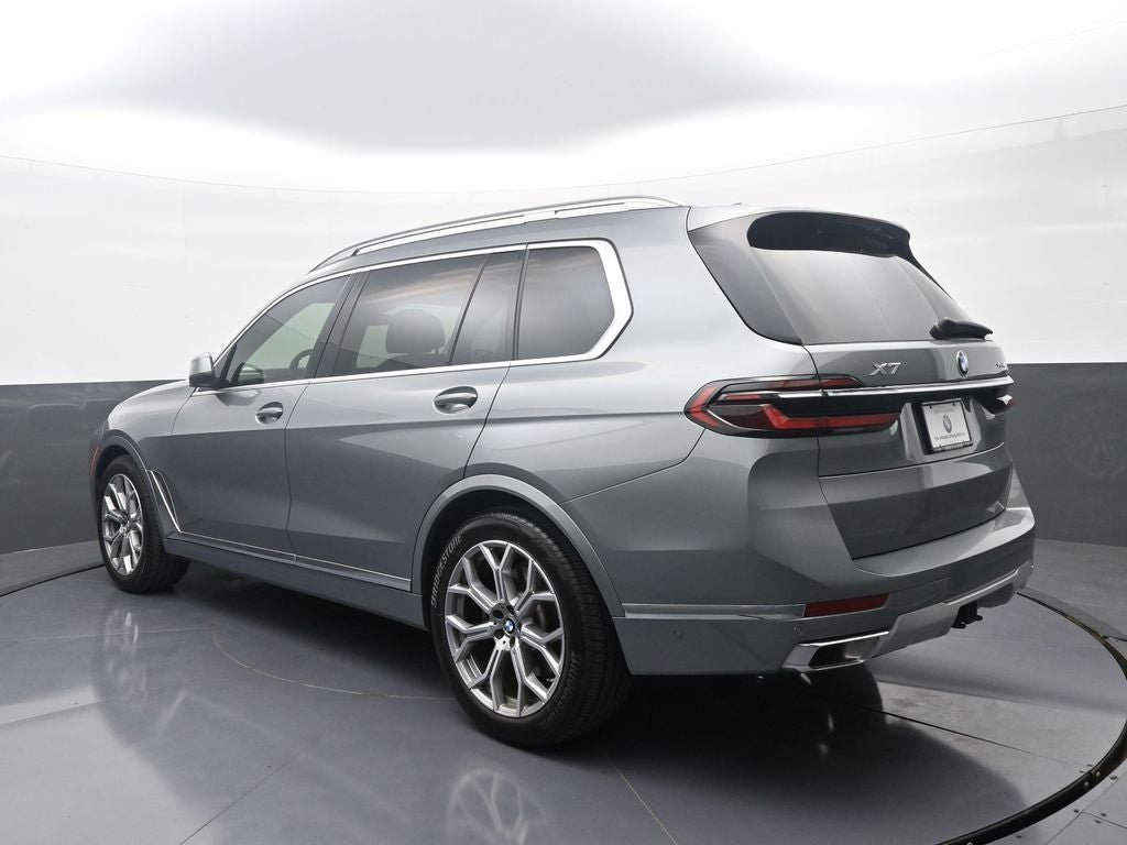 2025 BMW X7 xDrive40i