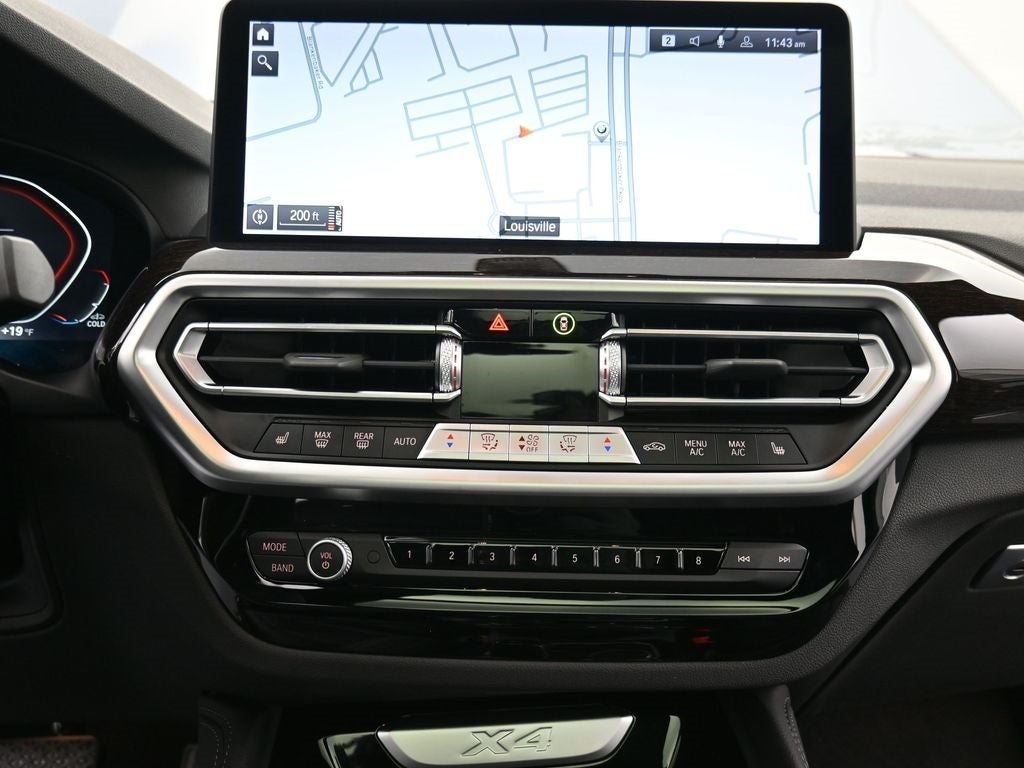 2025 BMW X4 xDrive30i