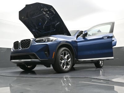 2025 BMW X4 xDrive30i
