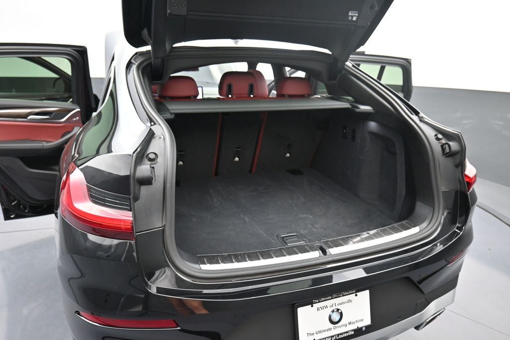2025 BMW X4 xDrive30i