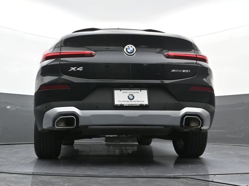 2025 BMW X4 xDrive30i