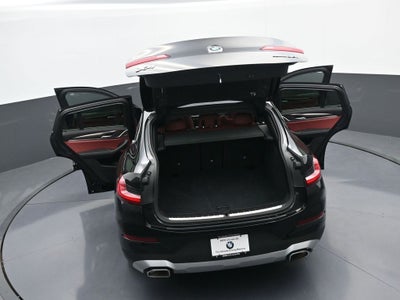 2025 BMW X4 xDrive30i