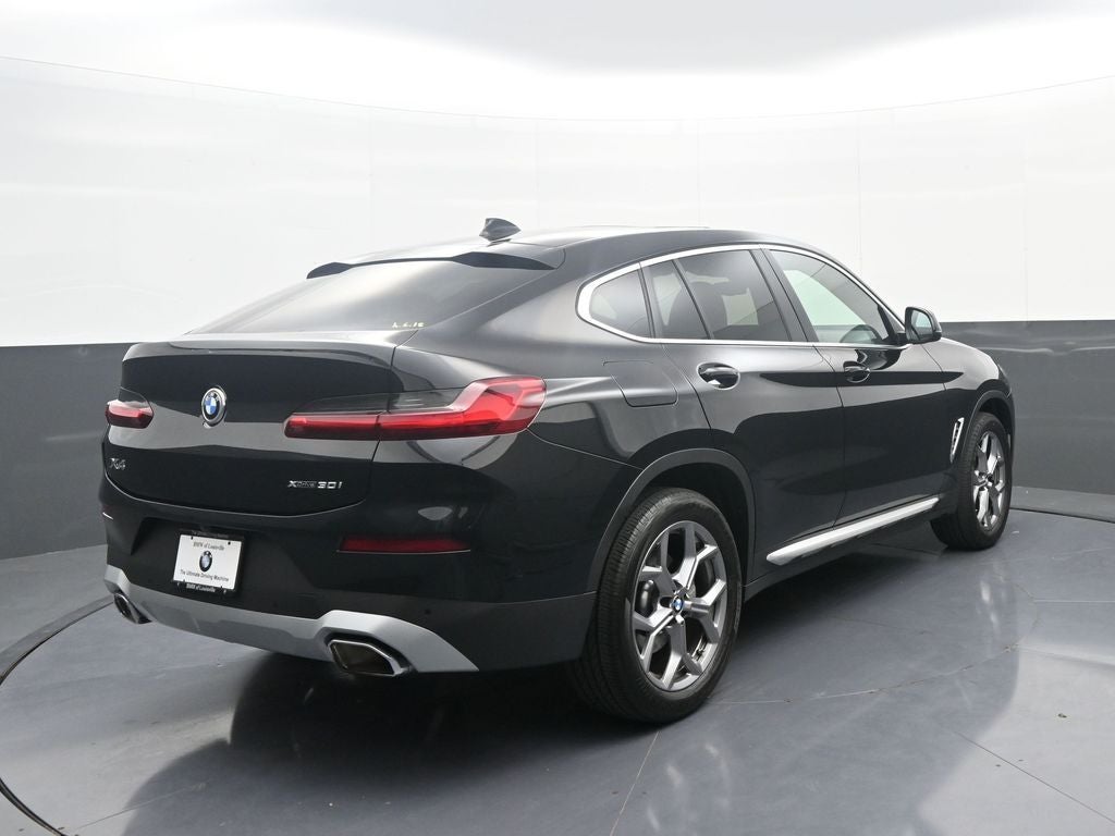 2025 BMW X4 xDrive30i