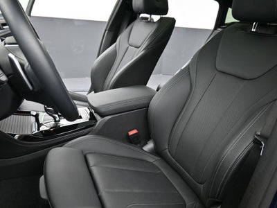 2025 BMW X4 xDrive30i