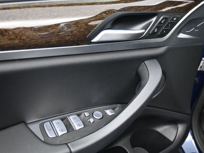 2025 BMW X4 xDrive30i