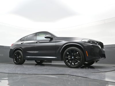2024 BMW X4 xDrive30i