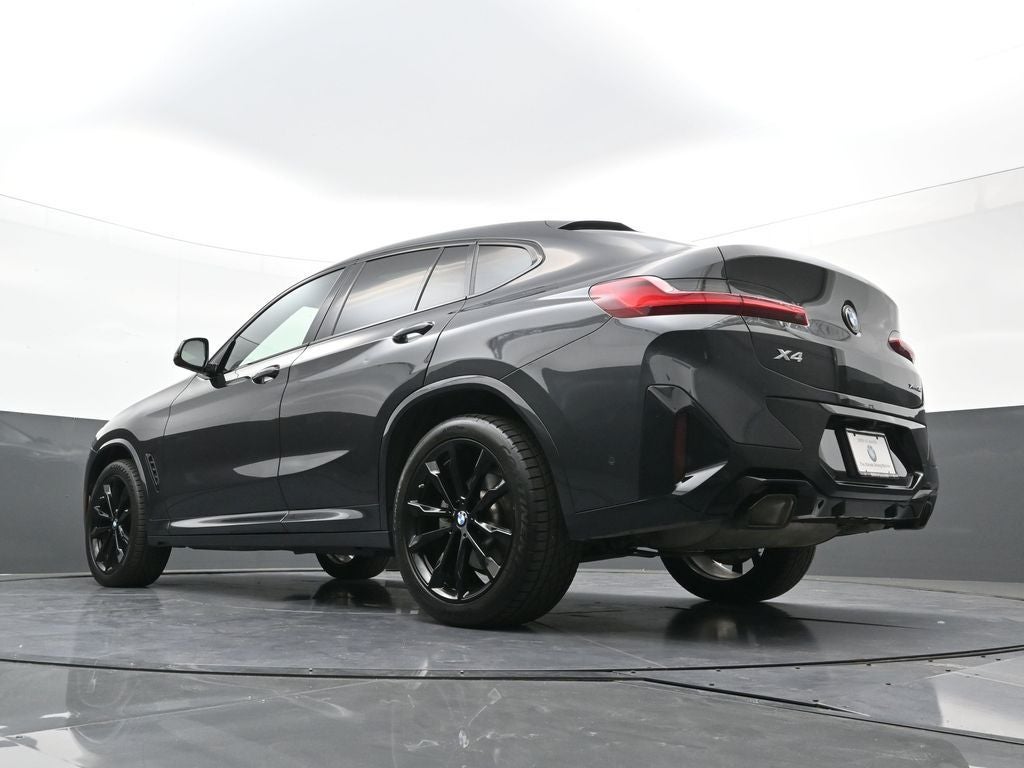 2024 BMW X4 xDrive30i