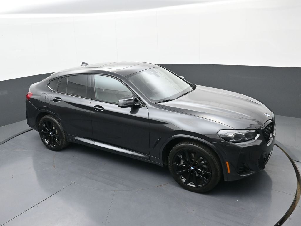 2024 BMW X4 xDrive30i