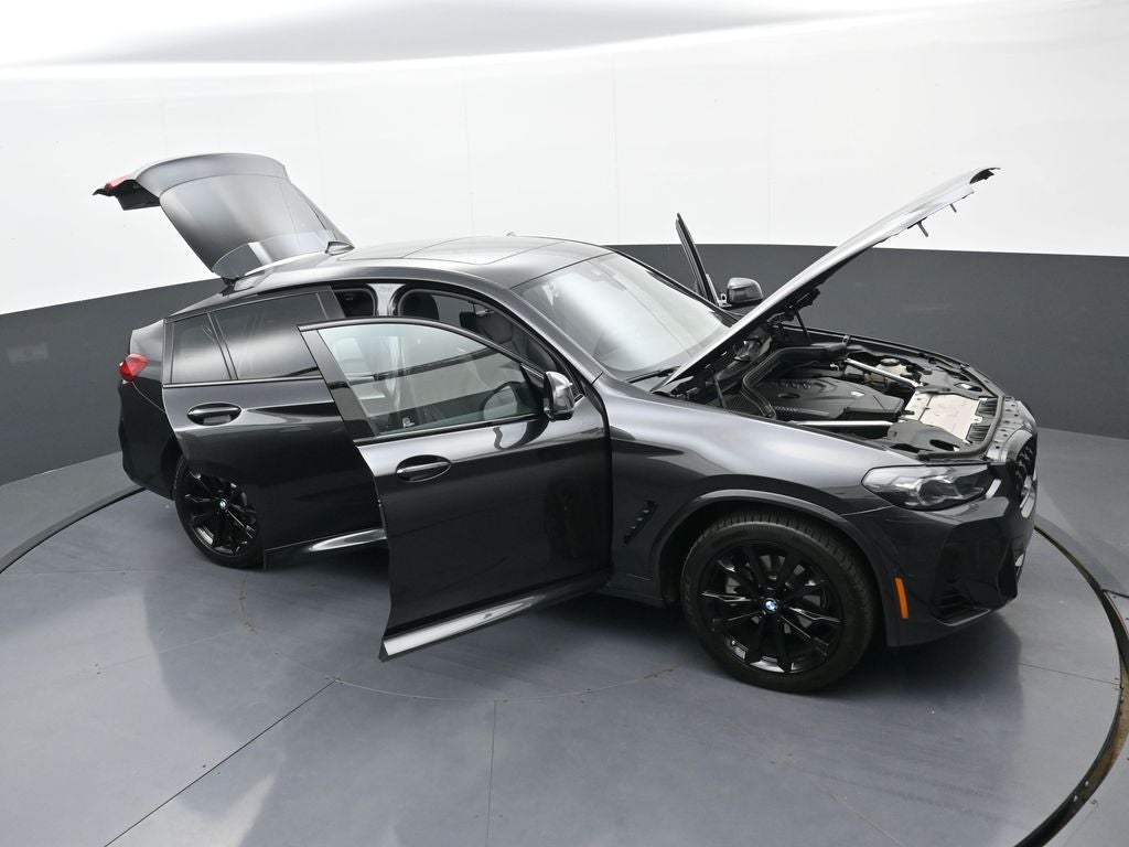 2024 BMW X4 xDrive30i