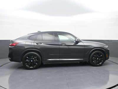 2024 BMW X4 xDrive30i