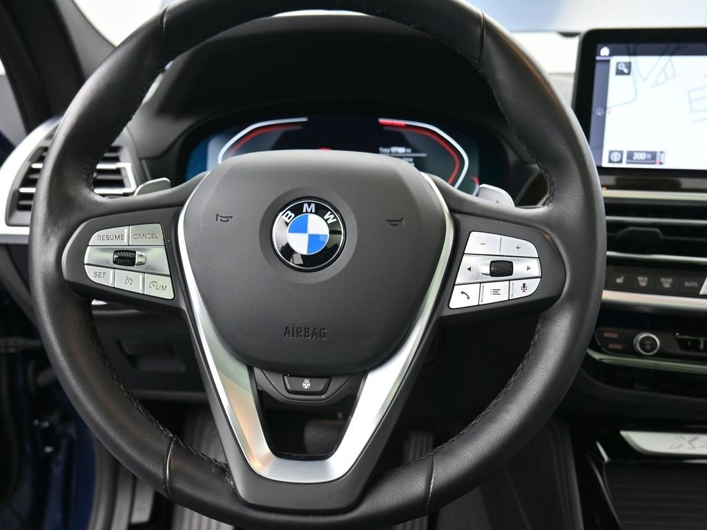 2025 BMW X4 xDrive30i