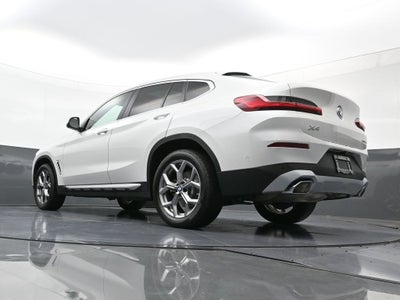 2025 BMW X4 xDrive30i