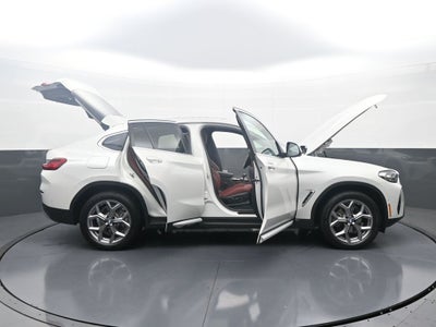 2025 BMW X4 xDrive30i