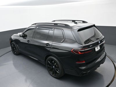 2025 BMW X7 M60i