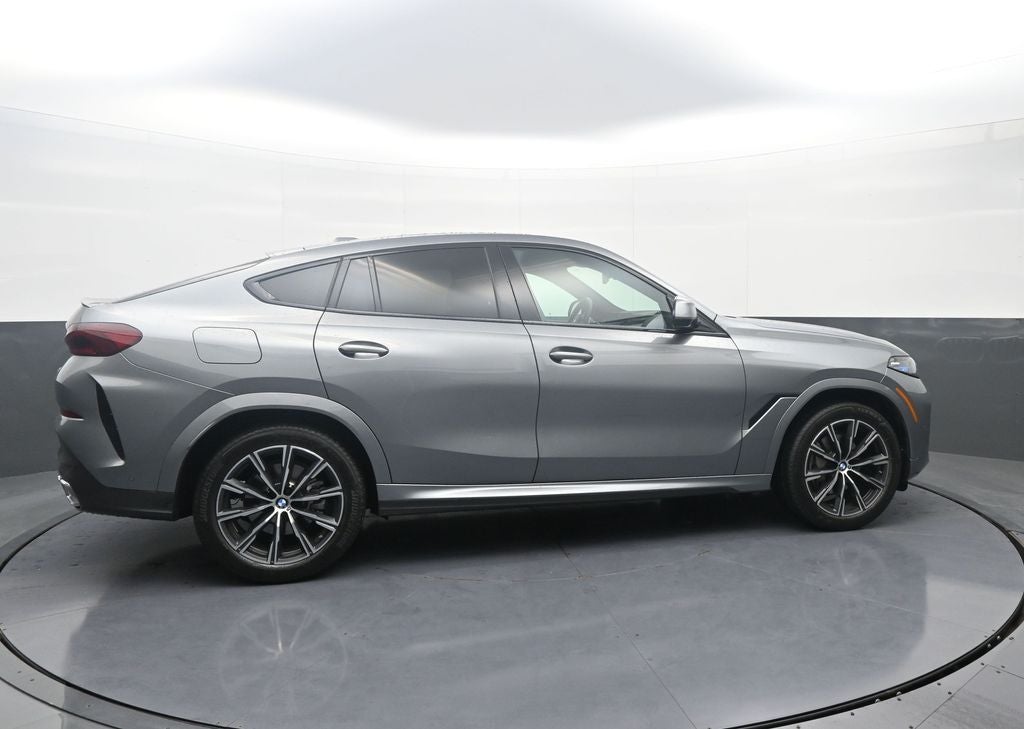 2026 BMW X6 xDrive40i