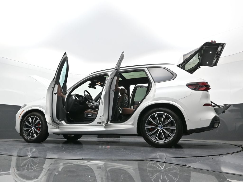 2024 BMW X5 xDrive50e