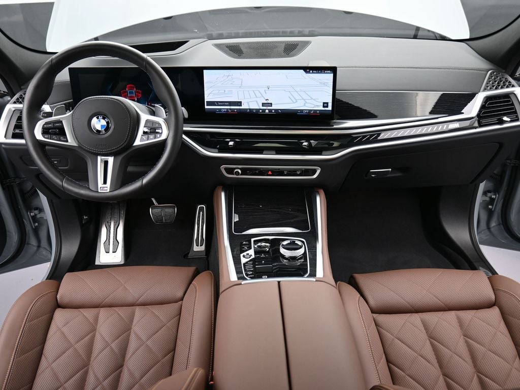 2025 BMW X6 M60i