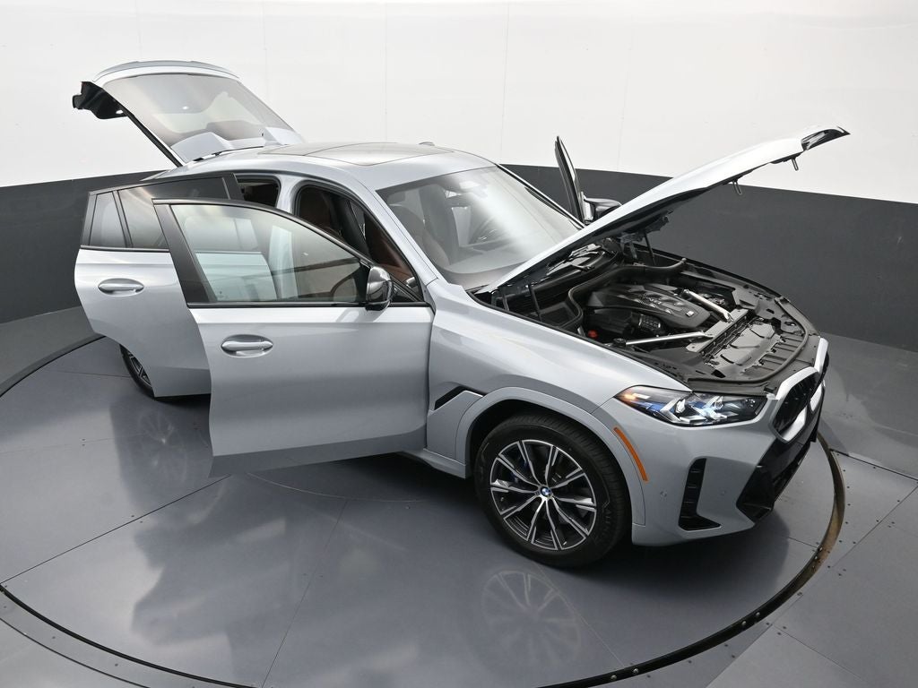 2025 BMW X6 M60i