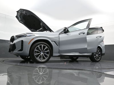 2025 BMW X6 M60i