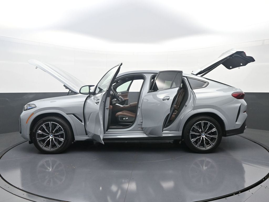 2025 BMW X6 M60i
