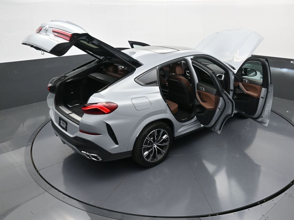2025 BMW X6 M60i