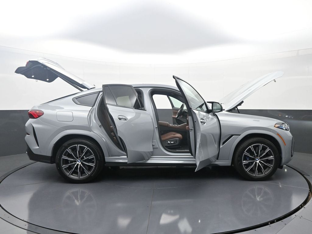 2025 BMW X6 M60i