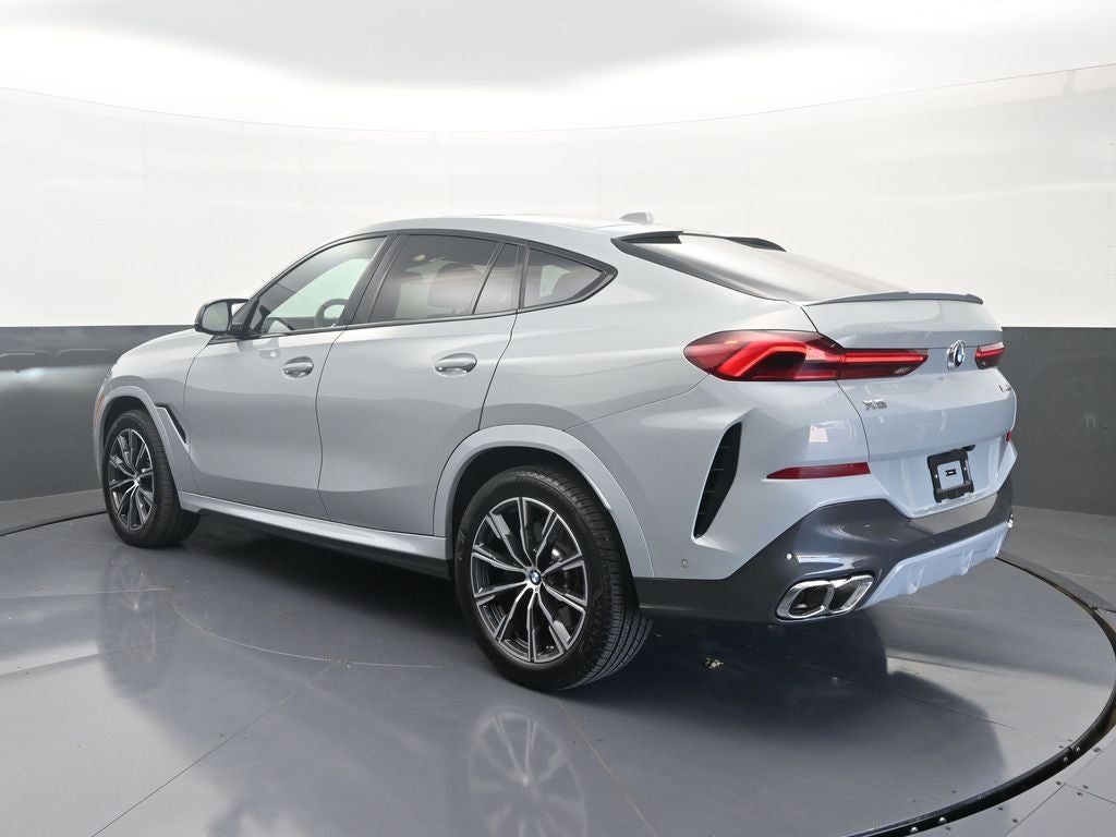 2025 BMW X6 M60i