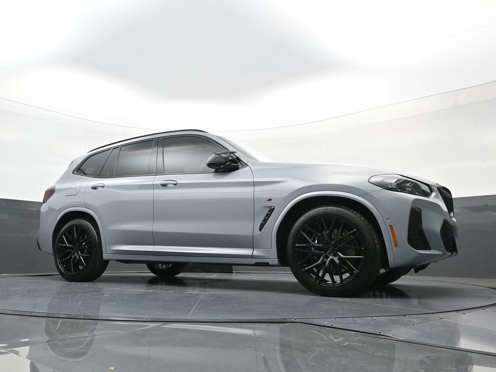 2024 BMW X3 M40i