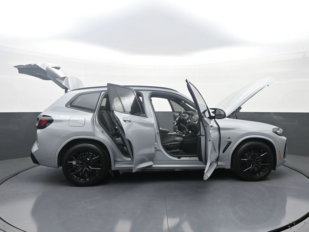 2024 BMW X3 M40i