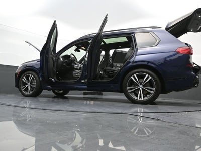2022 BMW X7 xDrive40i