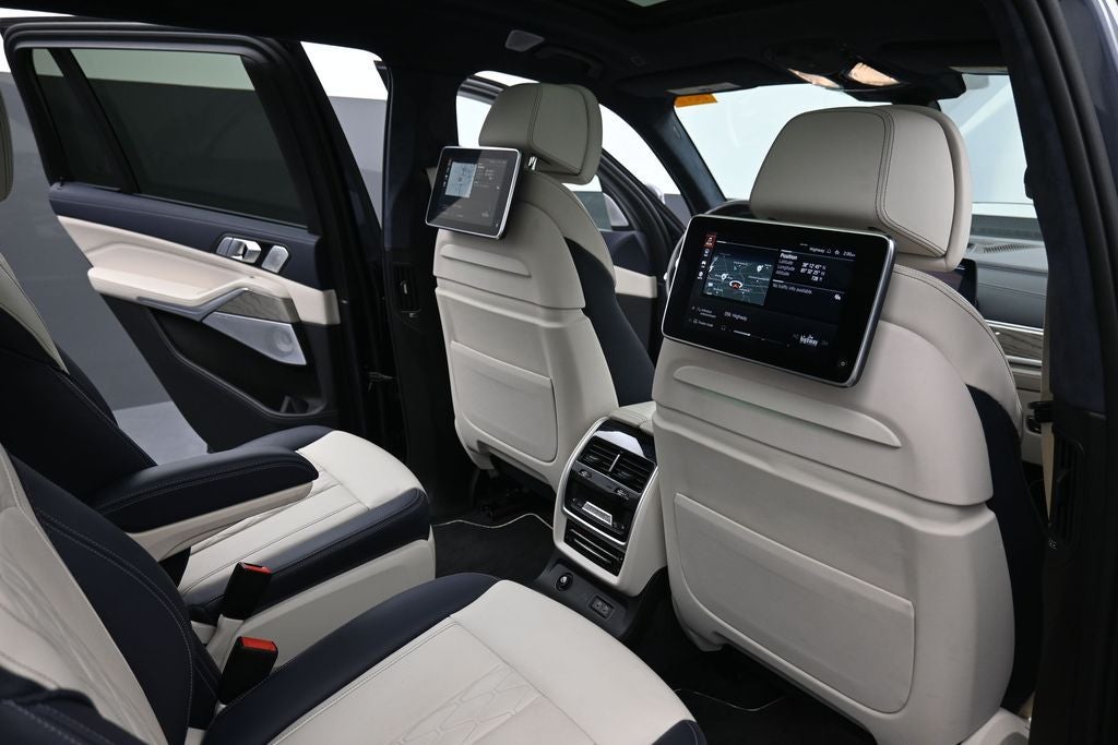 2019 BMW X7 xDrive50i