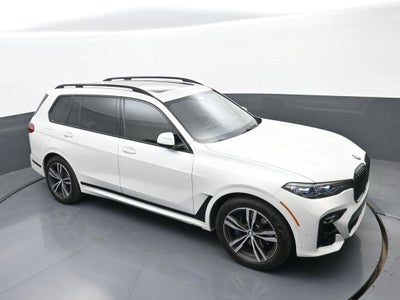 2022 BMW X7 M50i