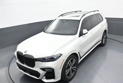 2022 BMW X7 M50i
