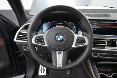 2022 BMW X7 M50i
