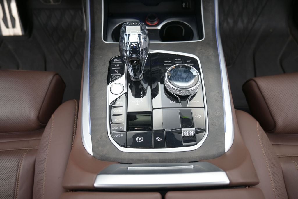 2022 BMW X7 M50i