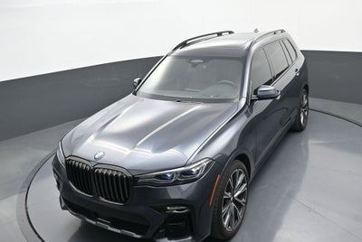 2022 BMW X7 M50i