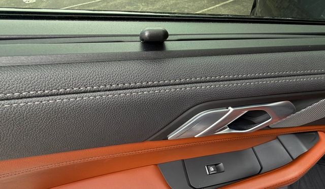 2022 BMW X6 M50i