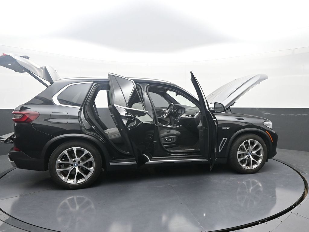 2023 BMW X5 xDrive45e