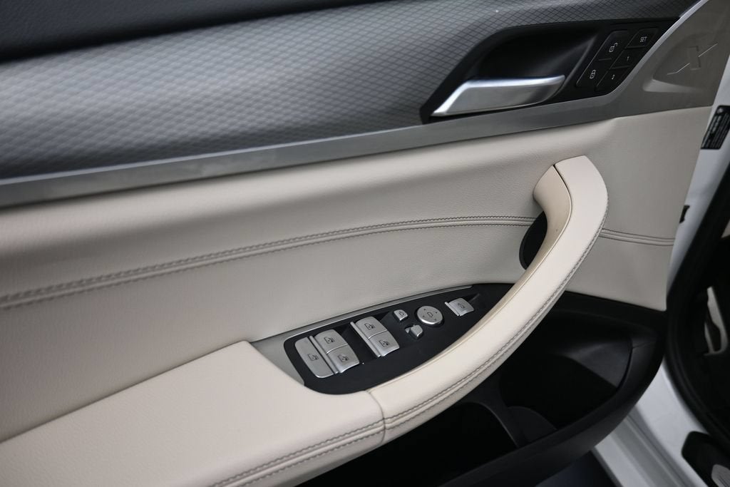 2021 BMW X3 M40i