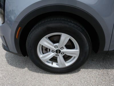 2025 Kia Sorento LX
